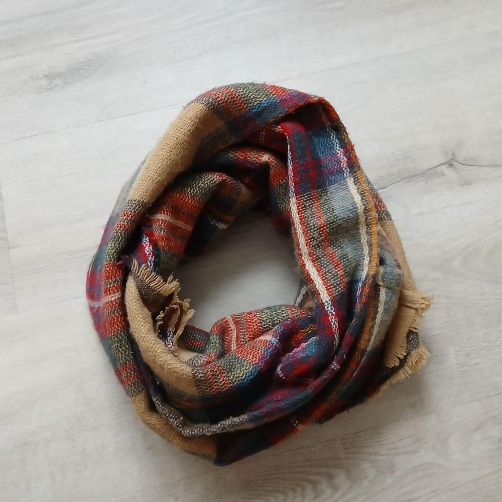 Plaid infinity scarf